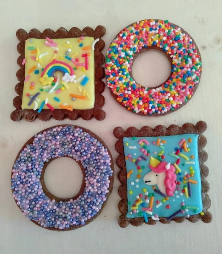 Equine Eats n'Treats - Doughnuts & Pop Tarts