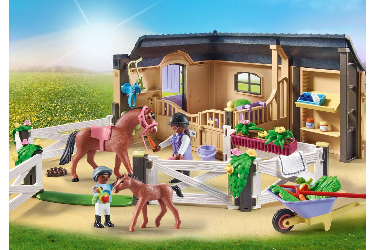 PLAYMOBIL - Riding Stable