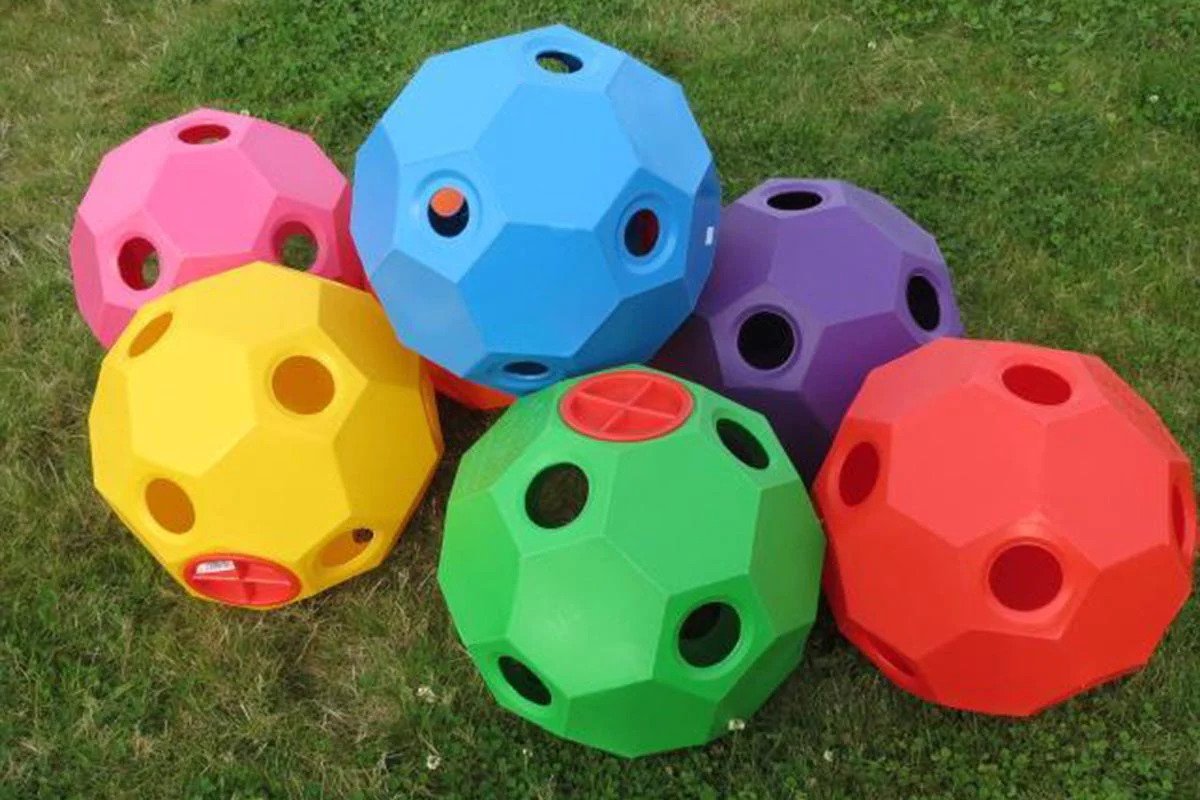 PARALLAX - Hay Play Ball