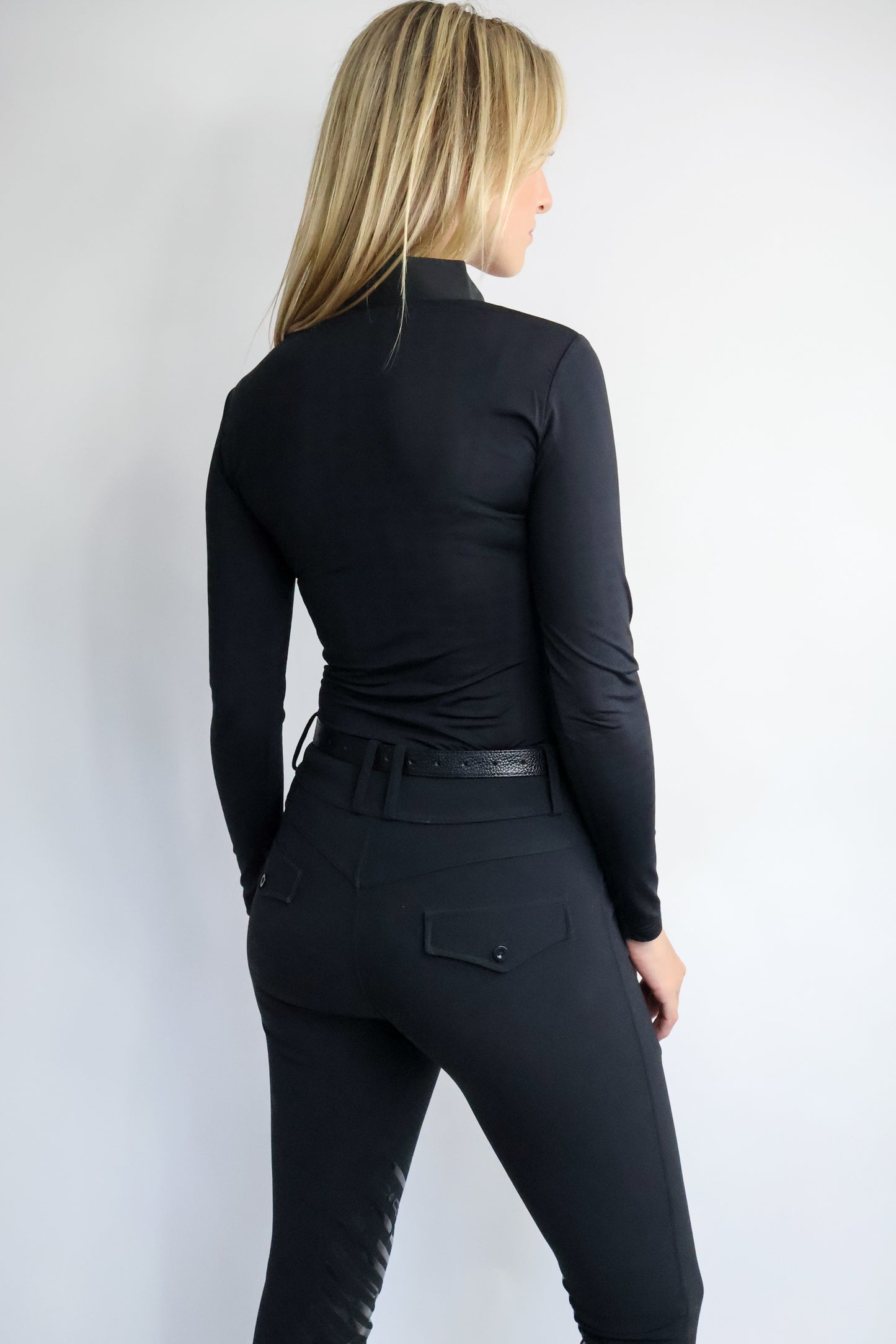 ARMATEQ - Ultra Breathable Long Sleeve Shirt